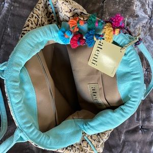 Atenti Handbag purse